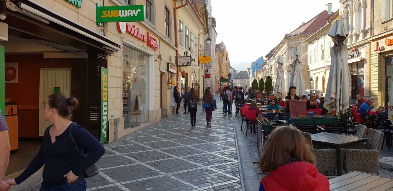 Appartamento Strada Republicii Nr 26 Braşov