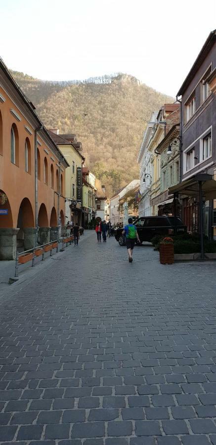 Strada Republicii Nr 26